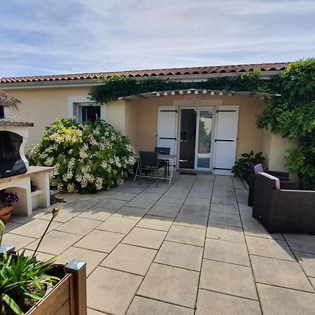 Agapanthe Villa Saint-Georges-les-Baillargeaux Bagian luar foto